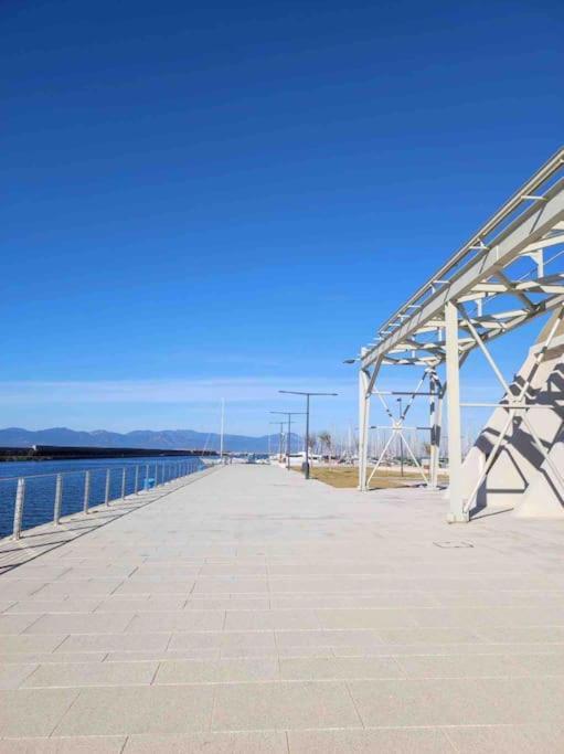 Pop In! Sunny 2Bdr Apt Cagliari Near The Beach Exterior photo